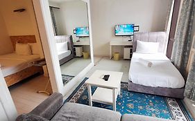 Time Square Luxury Suites
